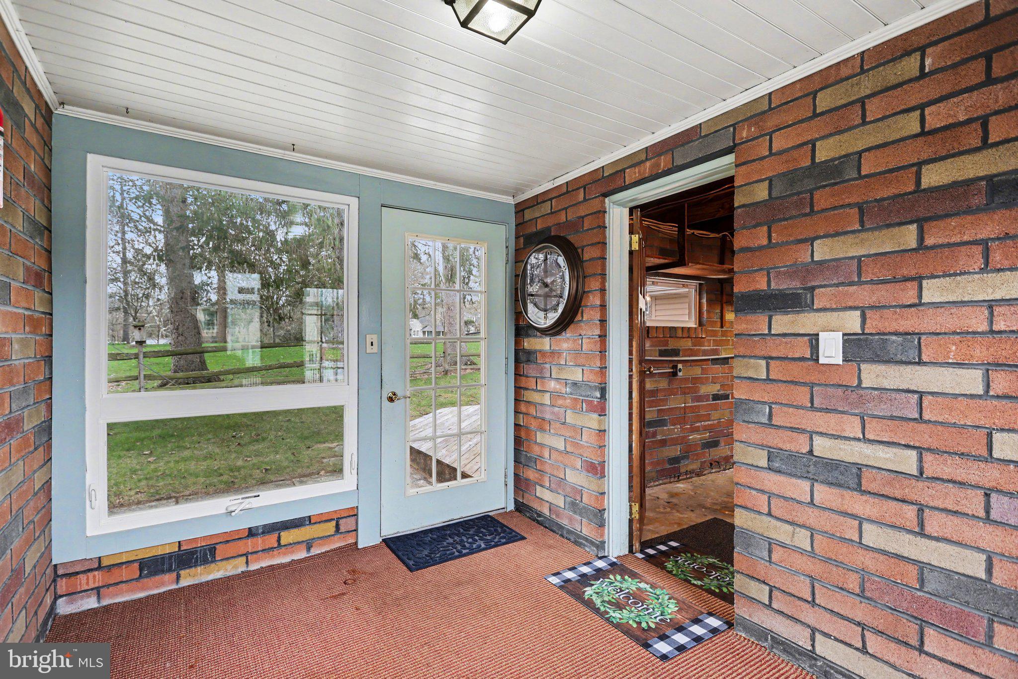 2708 Mill Road Mechanicsburg, PA 17055 - Photo 22 of 27 Charming entryway with rustic appeal.