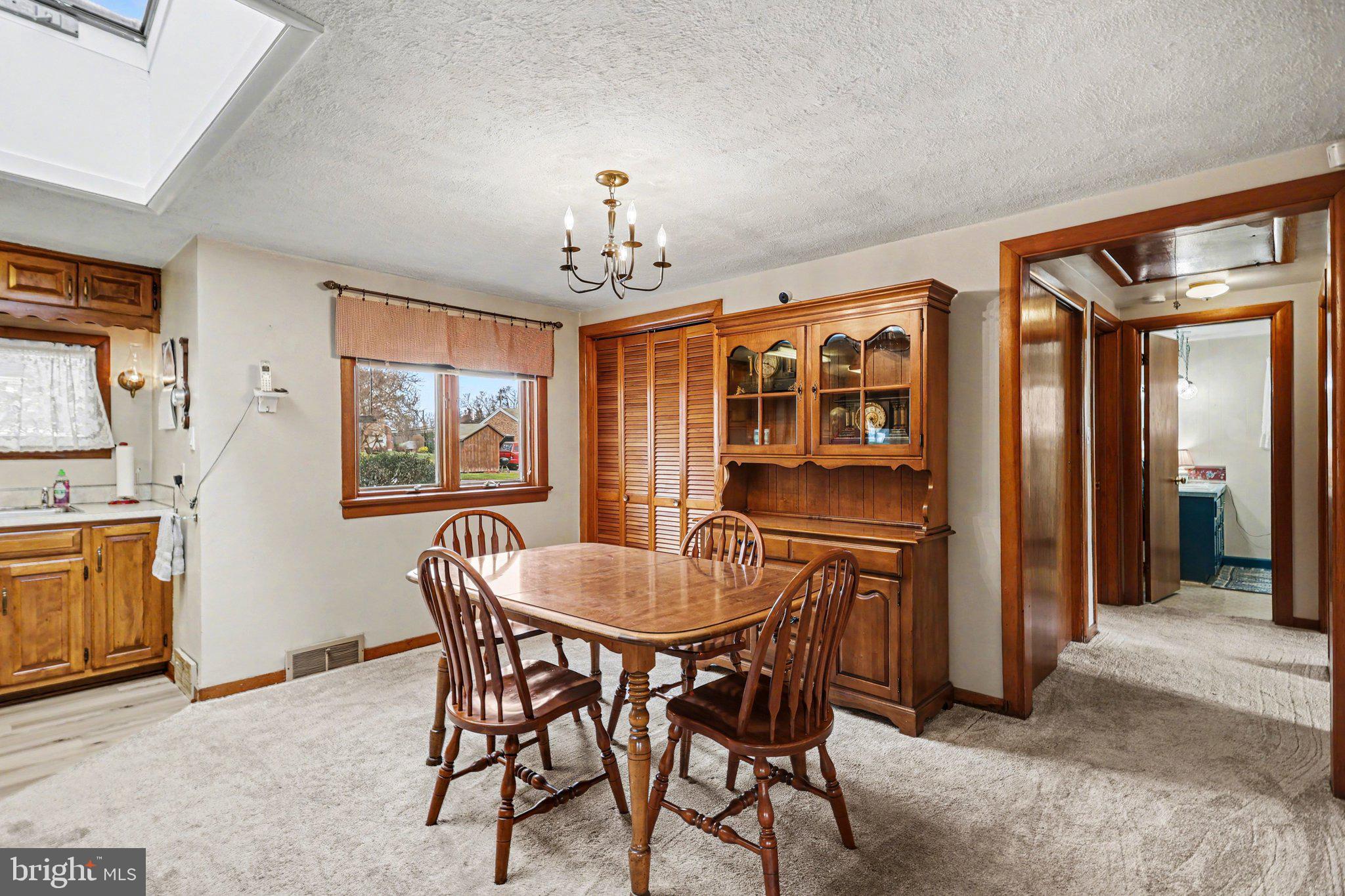 2708 Mill Road Mechanicsburg, PA 17055 - Photo 6 of 27 Cozy dining area with natural light.