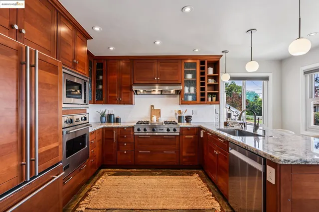 $998,000 | 2120 Braemar Road, Oakland, CA 94602