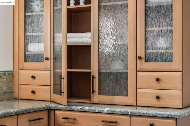 $998,000 | 2120 Braemar Road, Oakland, CA 94602