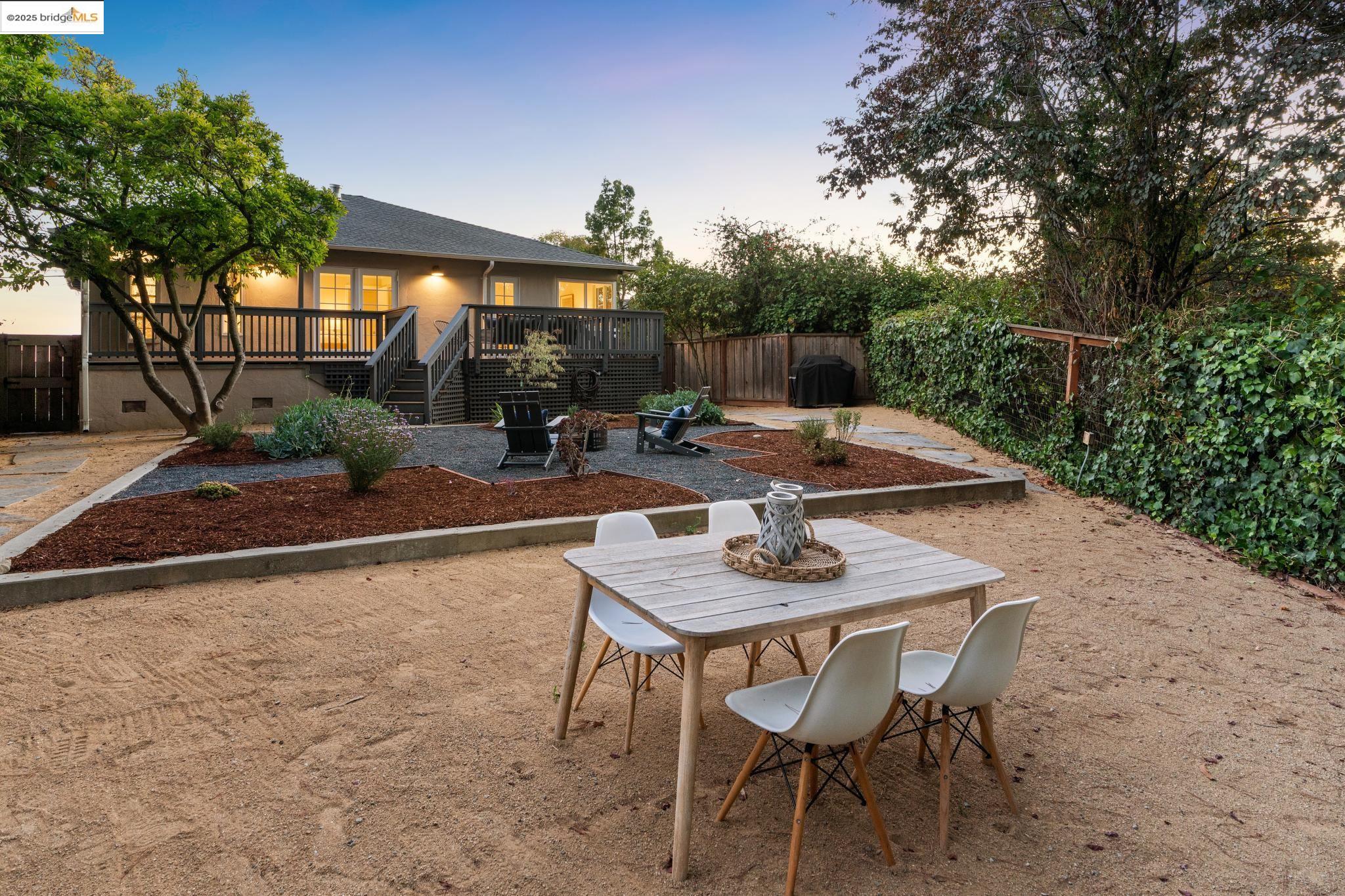 2120 Braemar Road Oakland, CA 94602 - Photo 40 of 46