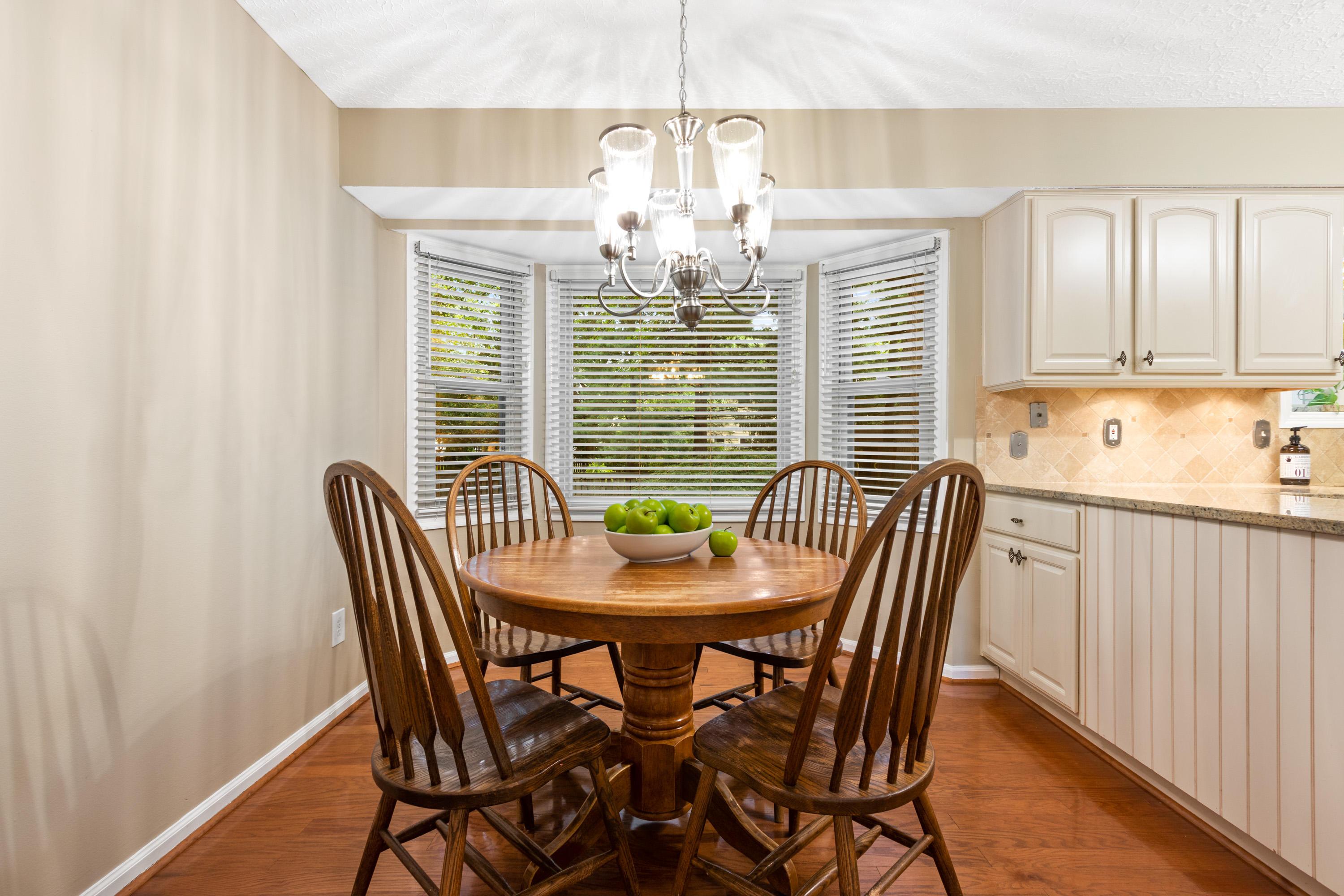 658 Grist Run Road Westerville, OH 43082 - Photo 8 of 35 Gallery Image 8
