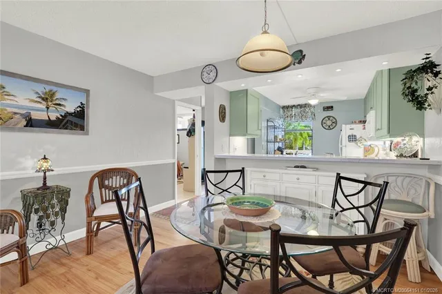 $290,000 | 1950 Southwest Palm City Road, Unit 7207, Stuart, FL 34994