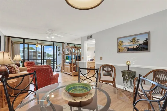 $290,000 | 1950 Southwest Palm City Road, Unit 7207, Stuart, FL 34994
