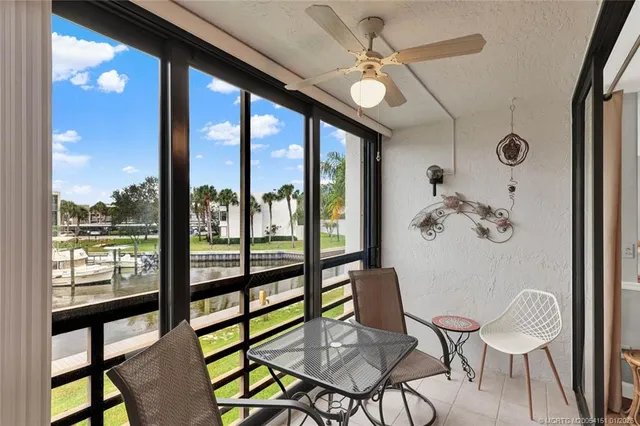 $290,000 | 1950 Southwest Palm City Road, Unit 7207, Stuart, FL 34994