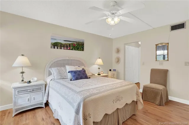 $290,000 | 1950 Southwest Palm City Road, Unit 7207, Stuart, FL 34994