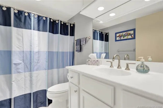 $290,000 | 1950 Southwest Palm City Road, Unit 7207, Stuart, FL 34994