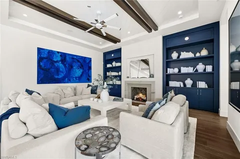 $8,000,000 | 506 Neapolitan Lane, Naples, FL 34103
