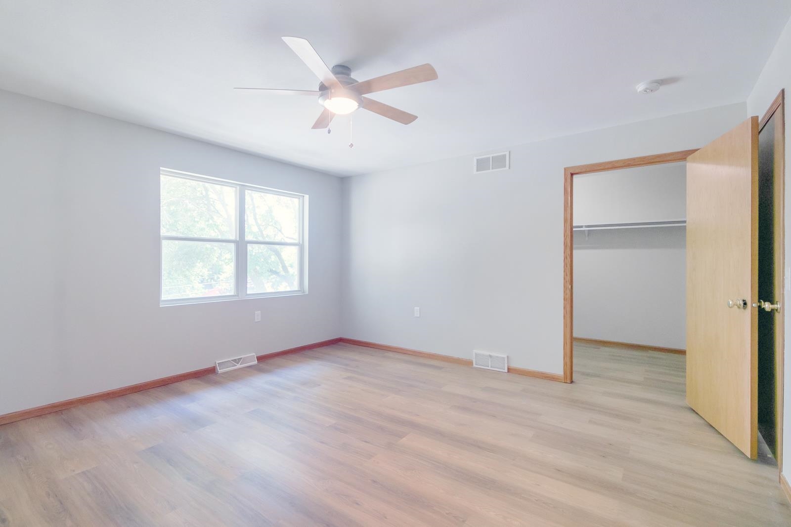 2414 Commercial Madison, WI 53704 - Photo 17 of 62