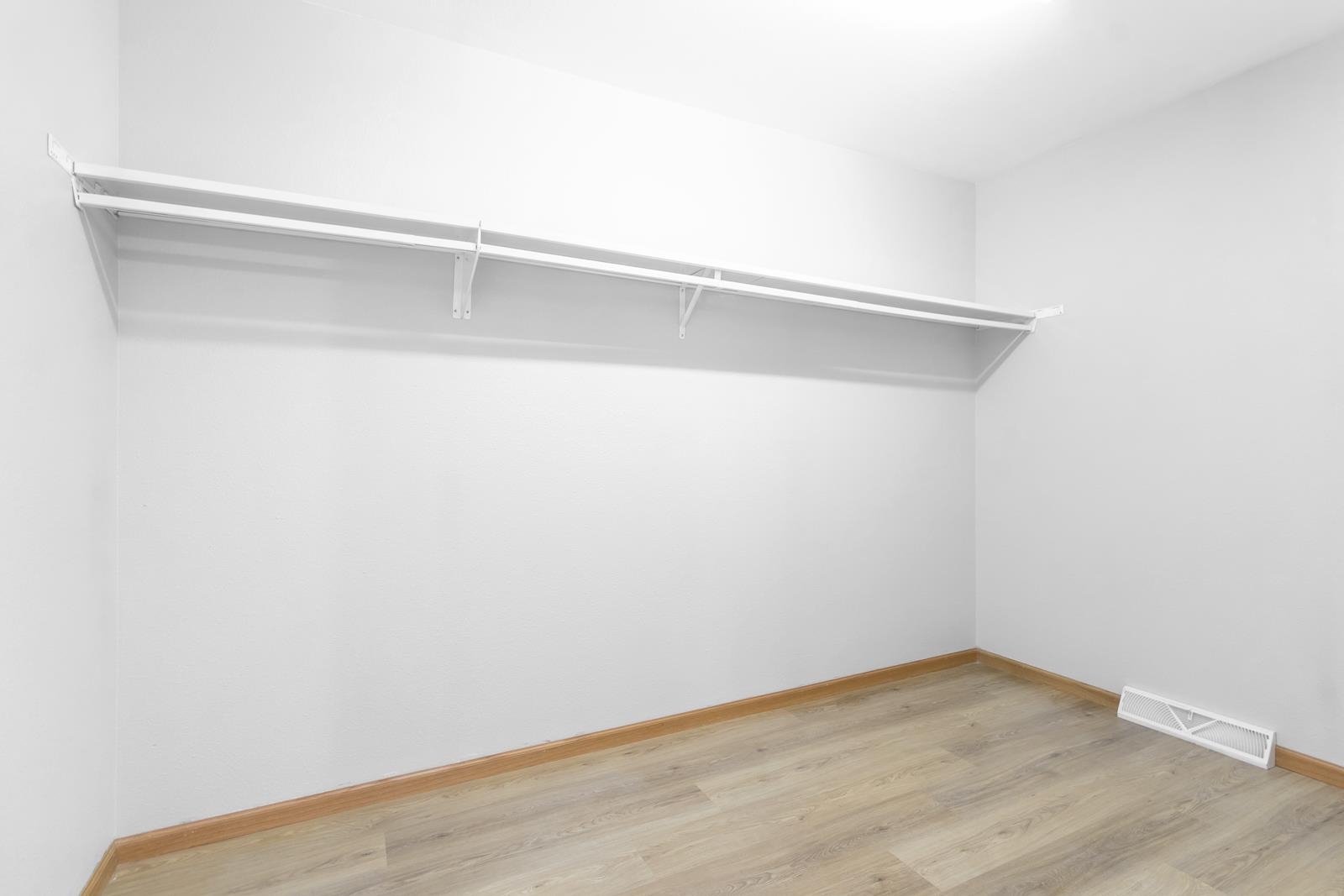 2414 Commercial Madison, WI 53704 - Photo 18 of 62