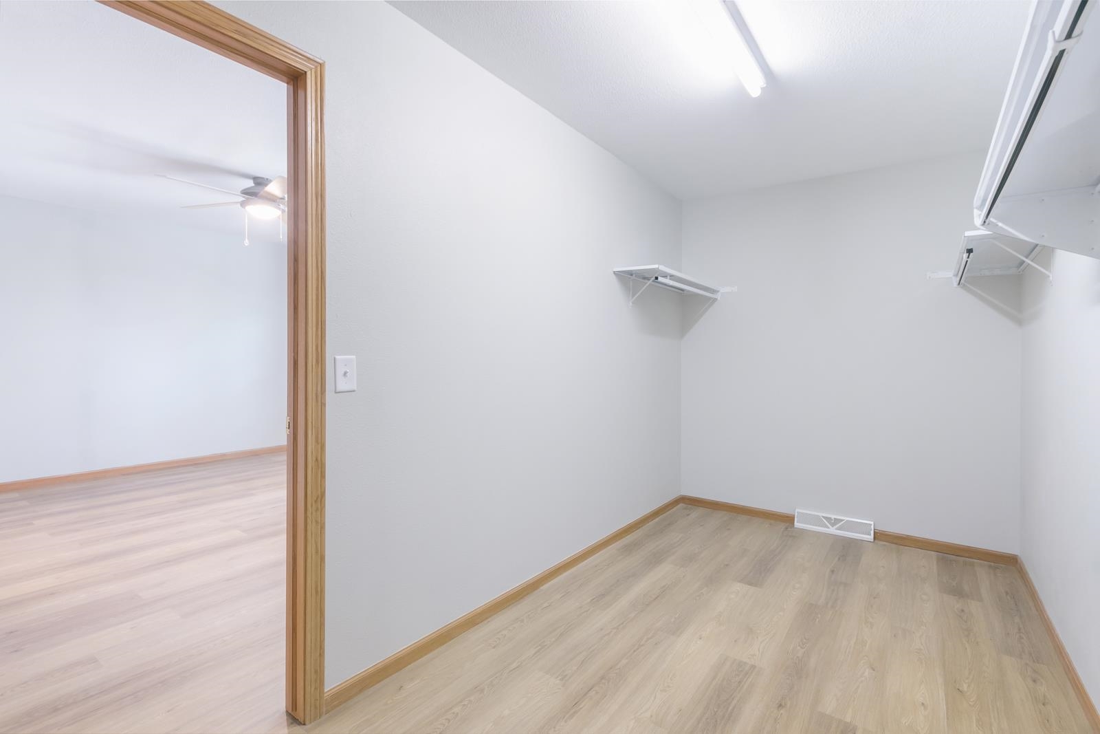 2414 Commercial Madison, WI 53704 - Photo 23 of 62