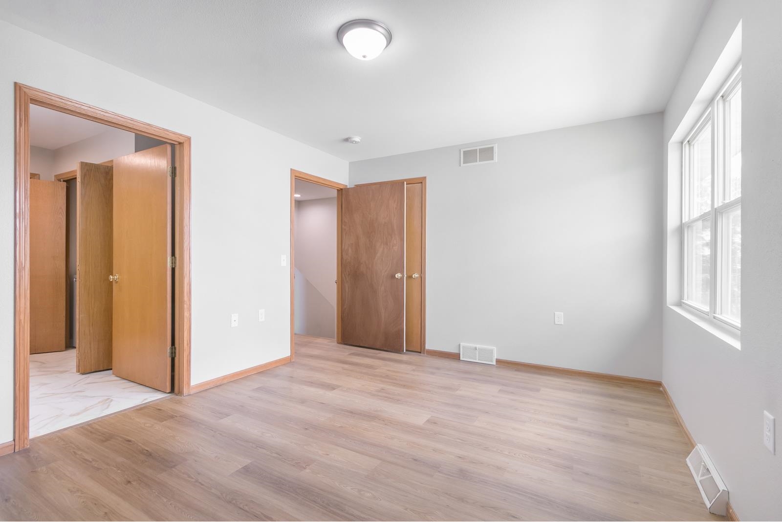 2414 Commercial Madison, WI 53704 - Photo 32 of 62