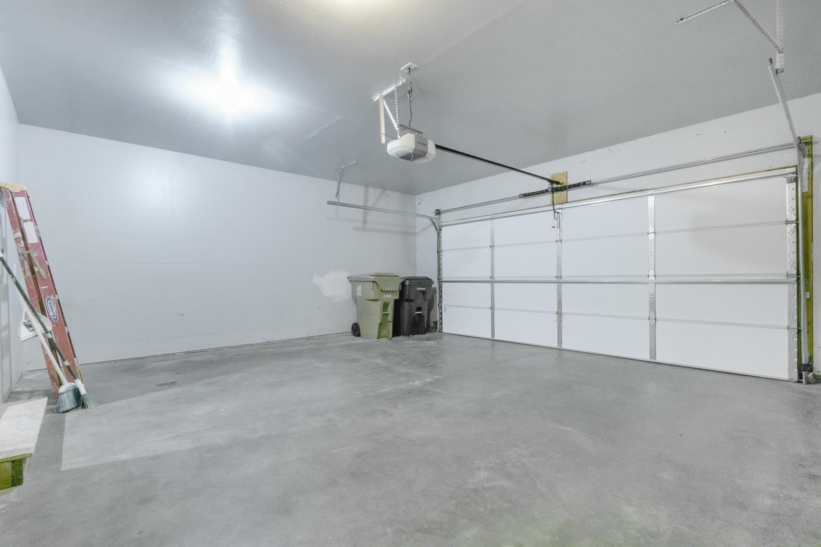 2414 Commercial Madison, WI 53704 - Photo 47 of 62