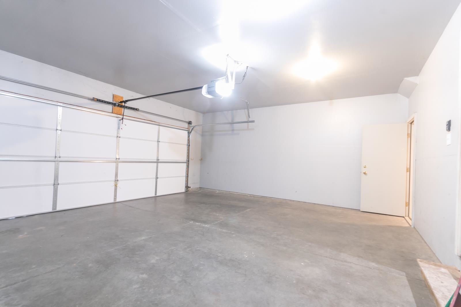 2414 Commercial Madison, WI 53704 - Photo 51 of 62