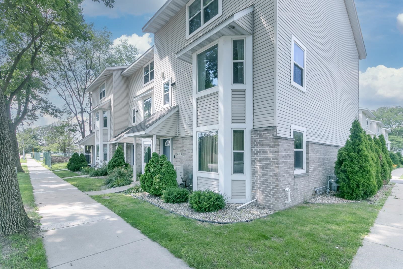 2414 Commercial Madison, WI 53704 - Photo 56 of 62