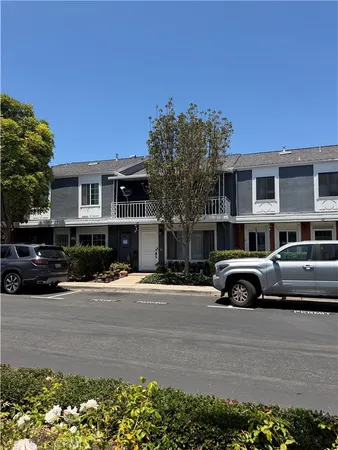 $820,000 | 117 Yorktown Lane, Costa Mesa, CA 92626