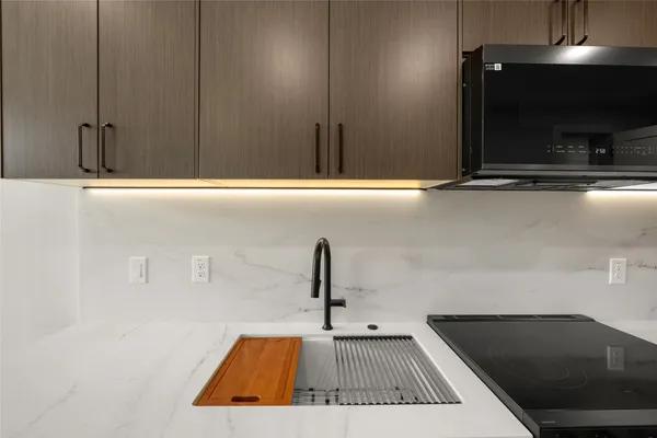 $299,500 | 630 Central Parkway, Unit 1113, New Braunfels, TX 78130