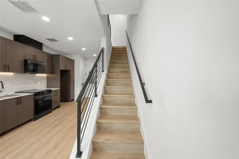 $299,500 | 630 Central Parkway, Unit 1113, New Braunfels, TX 78130