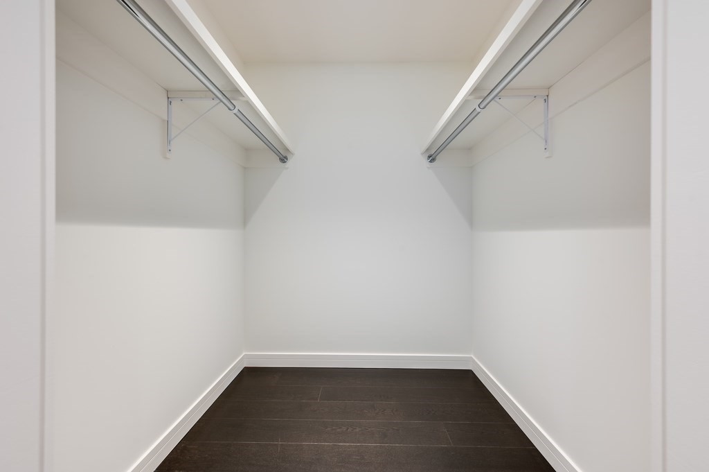 150 Seaport Boulevard, Unit 17D Boston, MA 02210 - Photo 7 of 24 a view of small space