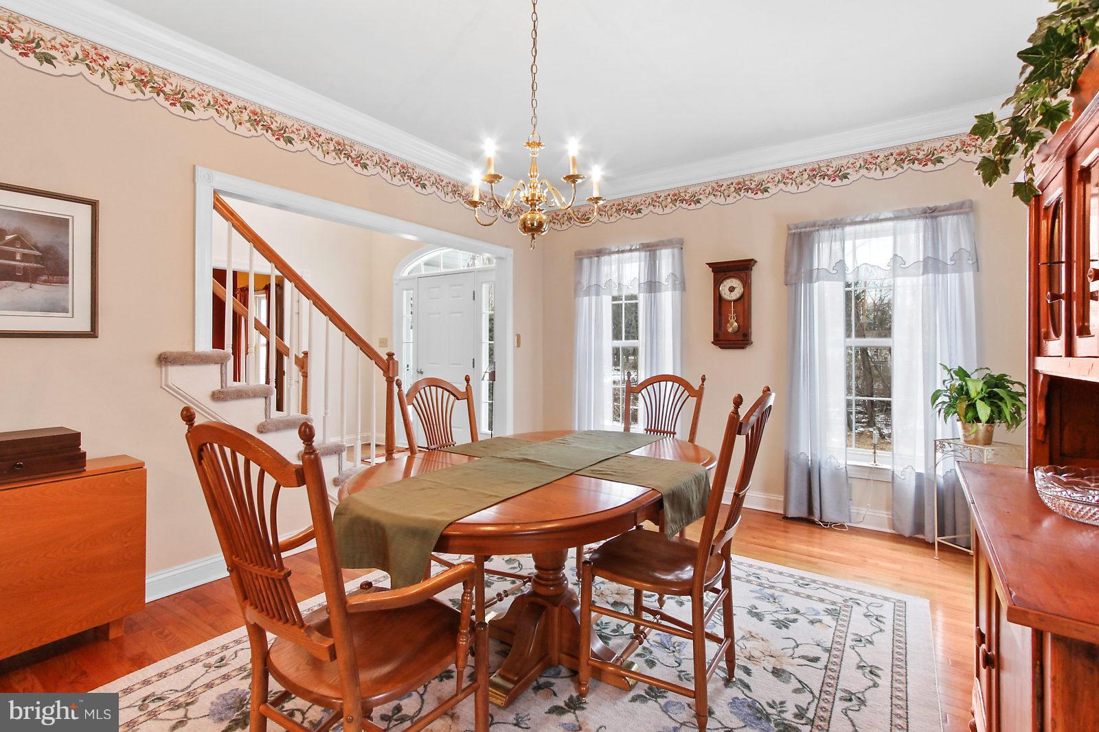 1071 Geigertown Road Birdsboro, PA 19508 - Photo 8 of 30 Dining Room