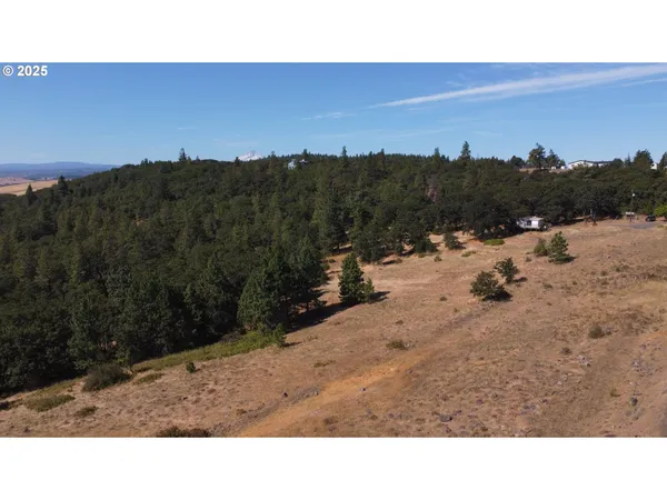 $325,000 | 6520 7 Mile Hill Road, The Dalles, OR 97058