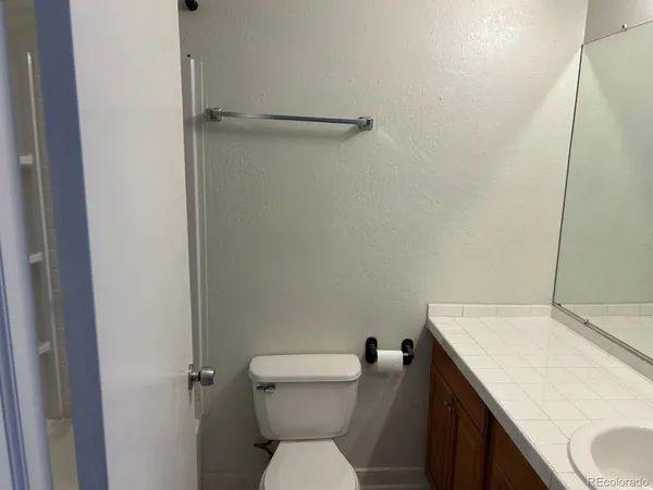 $2,800 | 3949 South Yampa Street, Aurora, CO 80013