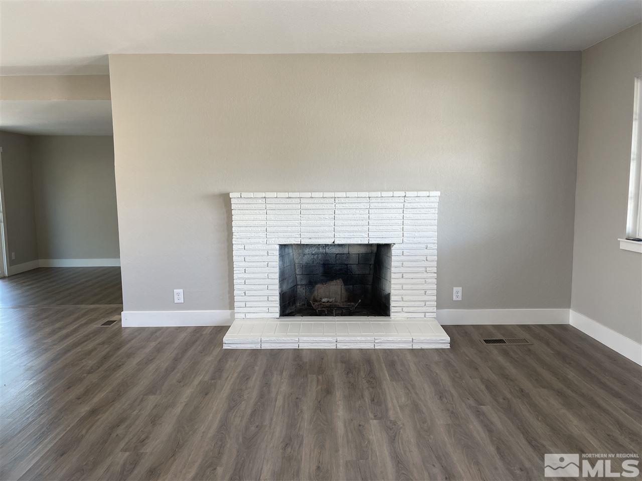 990 Silverada Boulevard Reno, NV 89512 - Photo 9 of 23 Photo 10