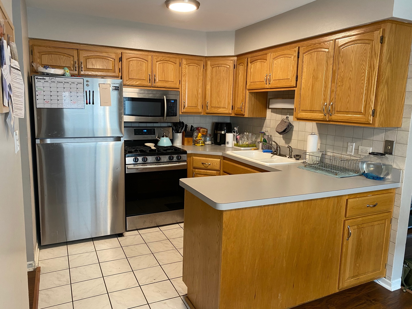 10341 McVicker Avenue, Unit 1N Chicago Ridge, IL 60415 - Photo 3 of 12