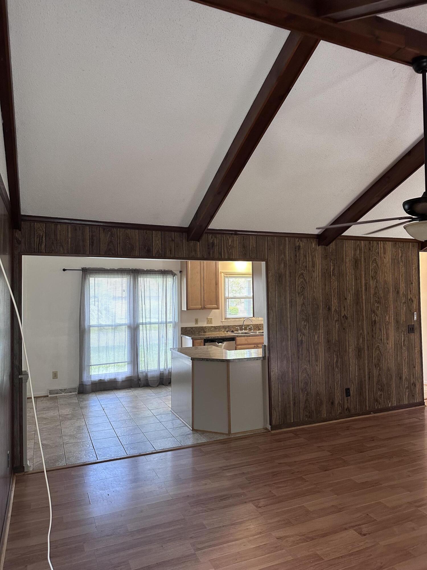 405 Kershaw Road Summerville, SC 29486 - Photo 13 of 50 IMG_7374