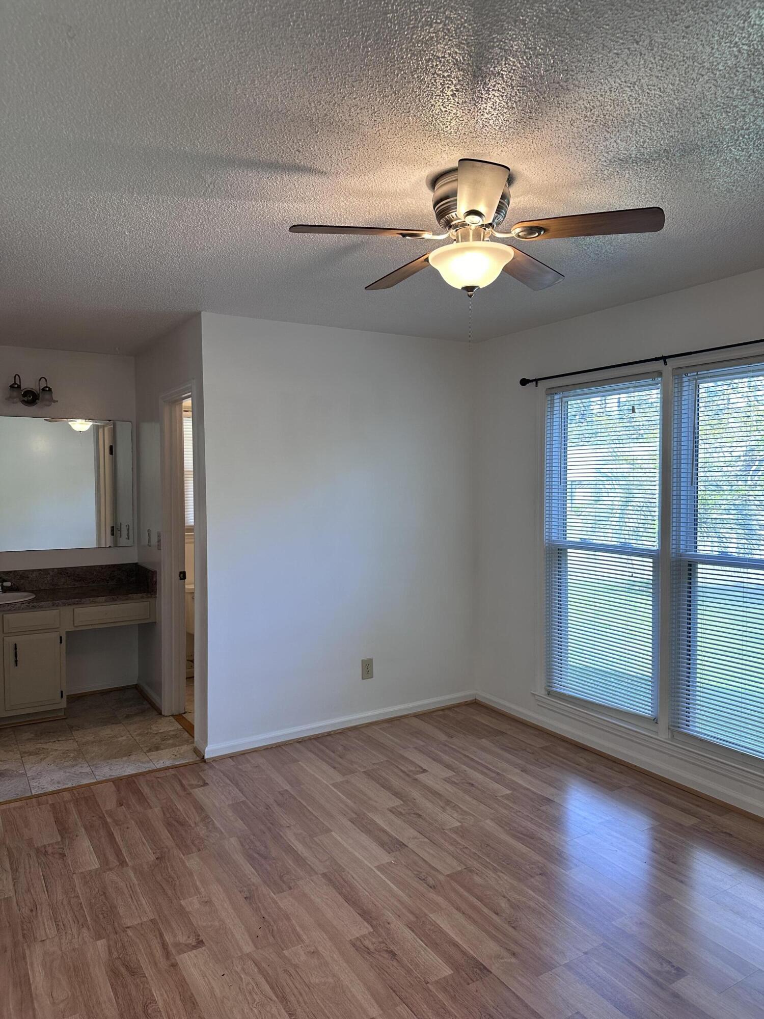 405 Kershaw Road Summerville, SC 29486 - Photo 27 of 50 IMG_7388