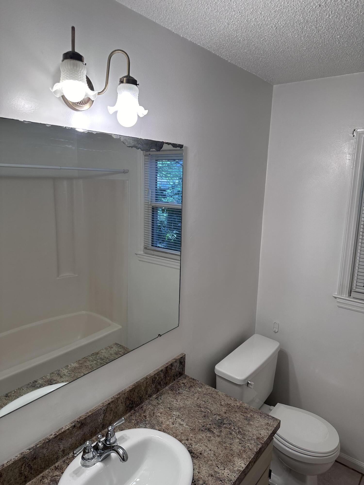 405 Kershaw Road Summerville, SC 29486 - Photo 32 of 50 IMG_7393