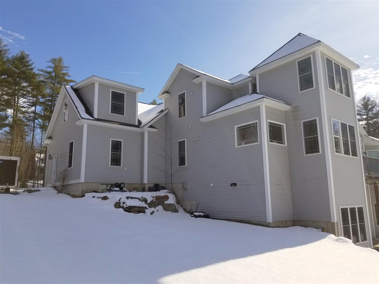 848 Borough Road Pembroke, NH 03275 - Photo 5 of 40
