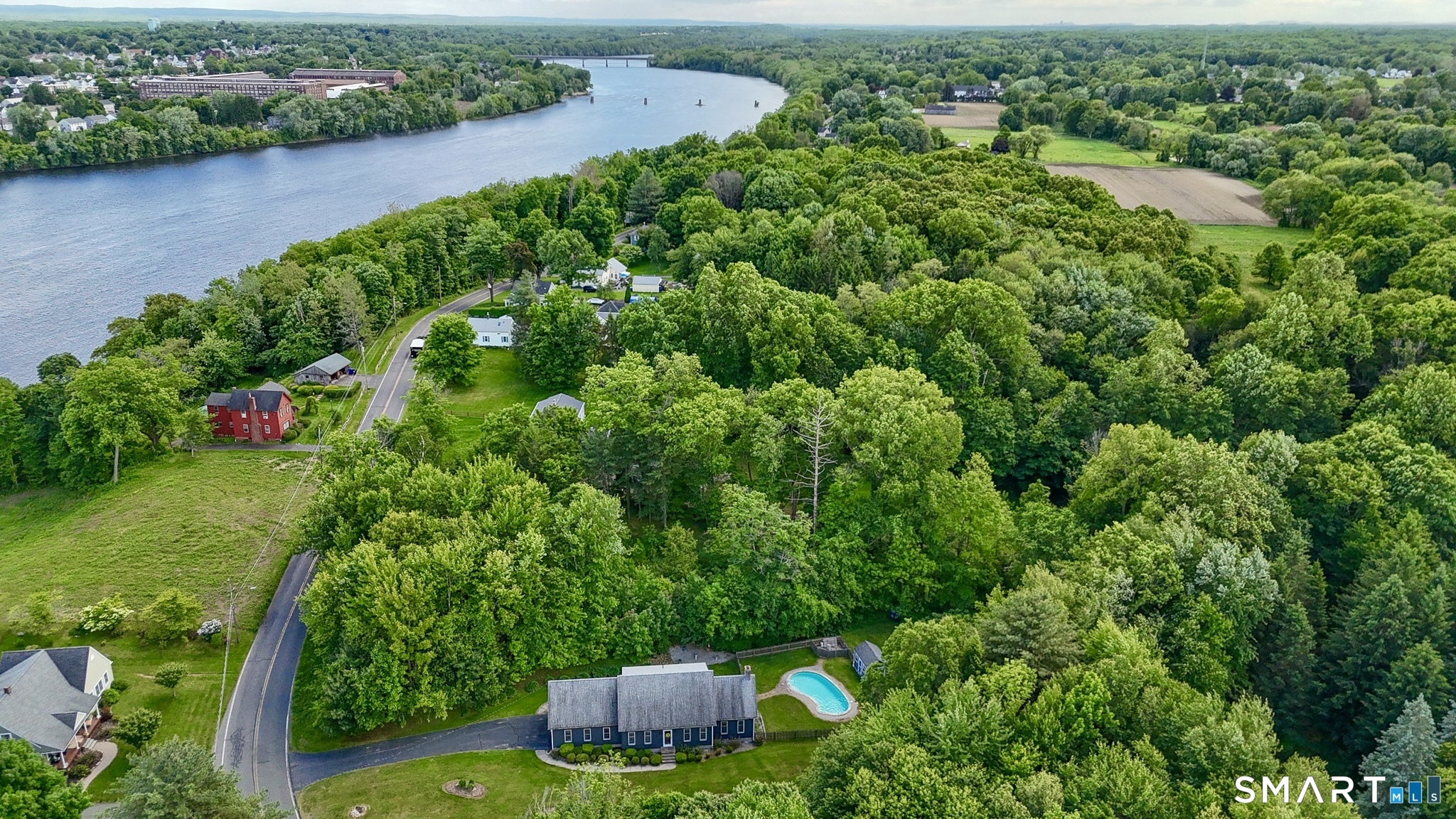1159 River Boulevard Suffield, CT 06078 - Photo 2 of 35