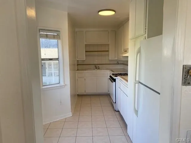 $2,850 | 222 West Marquita, Unit 4, San Clemente, CA 92672