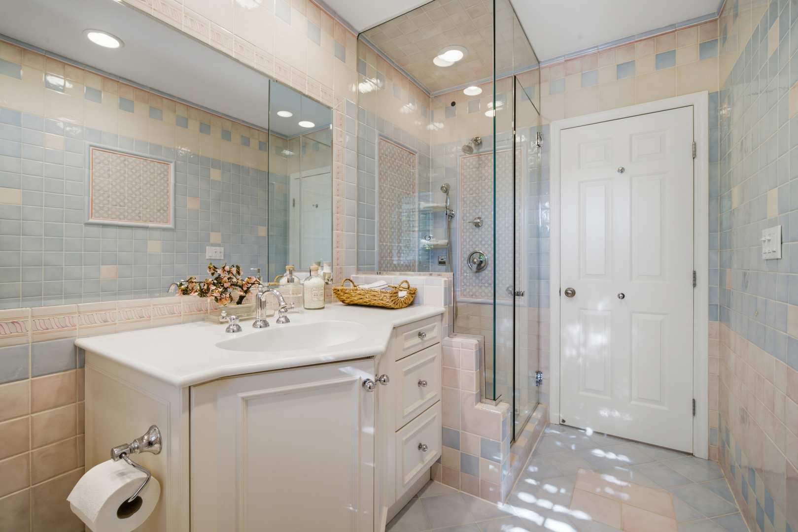 1601 Riverwoods Road Lincolnshire, IL 60045 - Photo 22 of 45