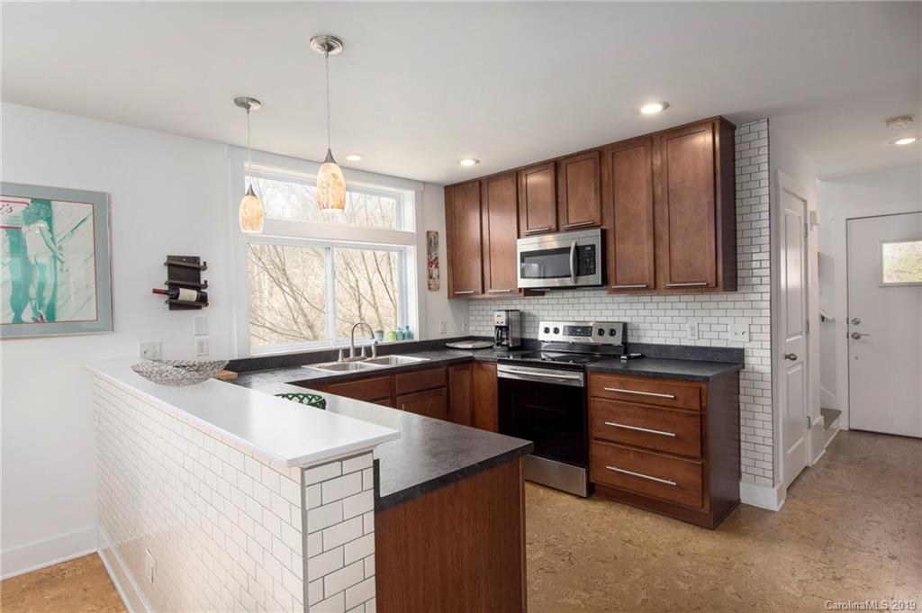 4 Keebler Road Asheville, NC 28803 - Photo 5 of 24 Gallery Image 5