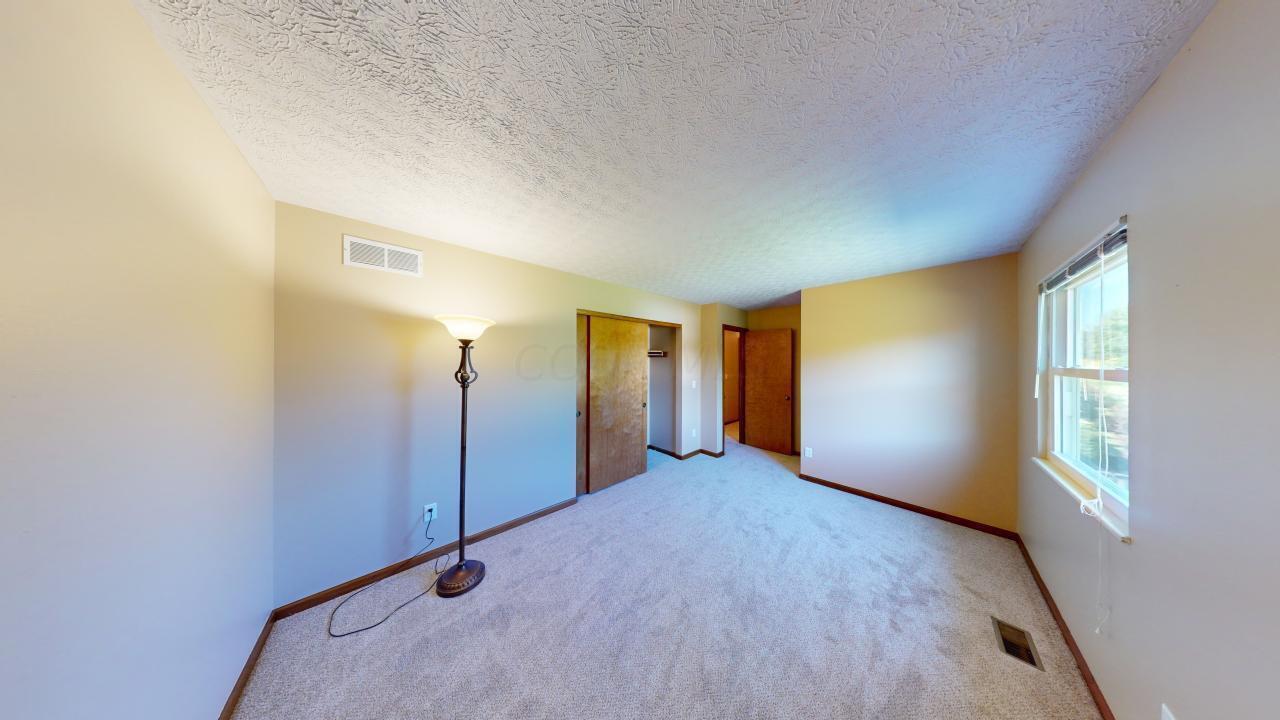2844 Frazell Road Hilliard, OH 43026 - Photo 16 of 37 R1 (16)