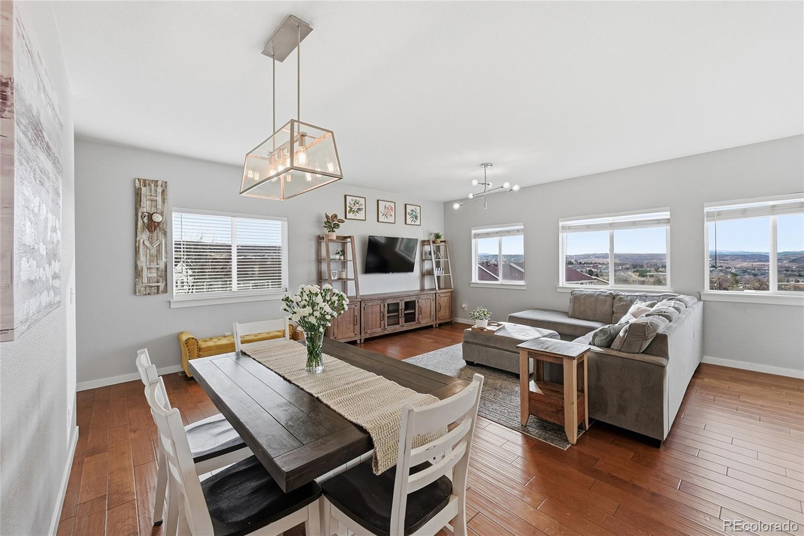 2537 Valley Oak Road Castle Rock, CO 80104 - Photo 11 of 49