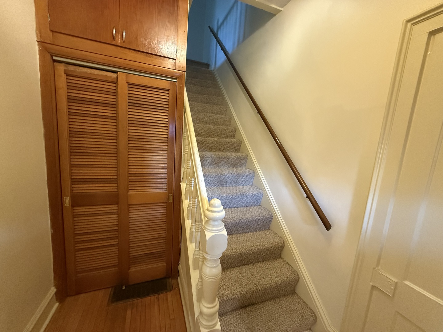 418 North 4th Street DeKalb, IL 60115 - Photo 5 of 9
