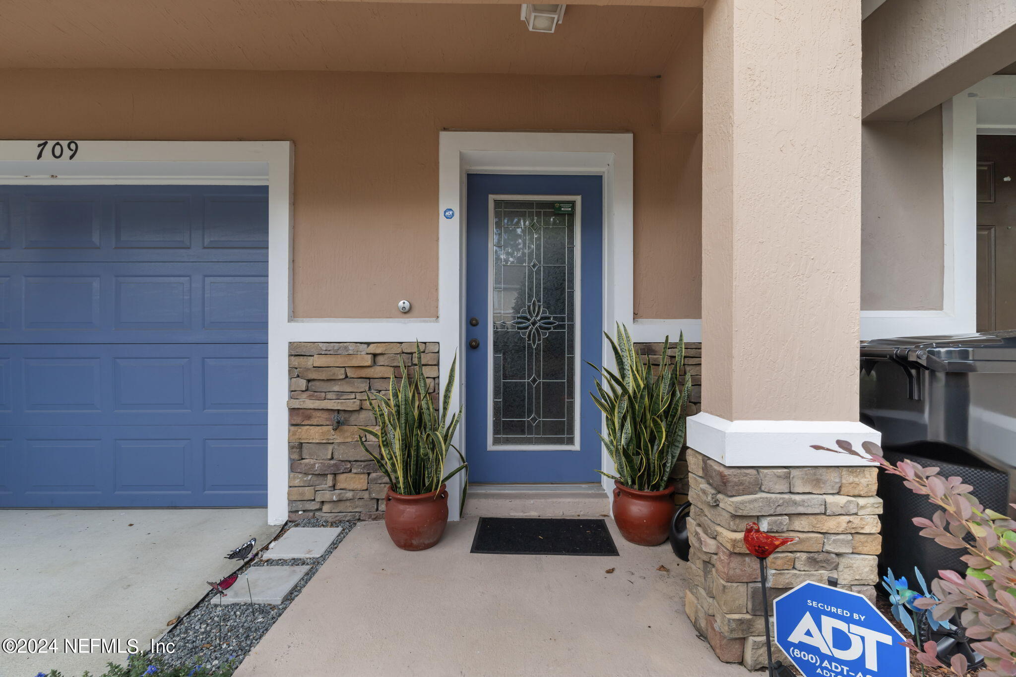 709 Crystal Way Orange Park, FL 32065 - Photo 2 of 32 ISO Perfect 709 Crystal Way Orange Park