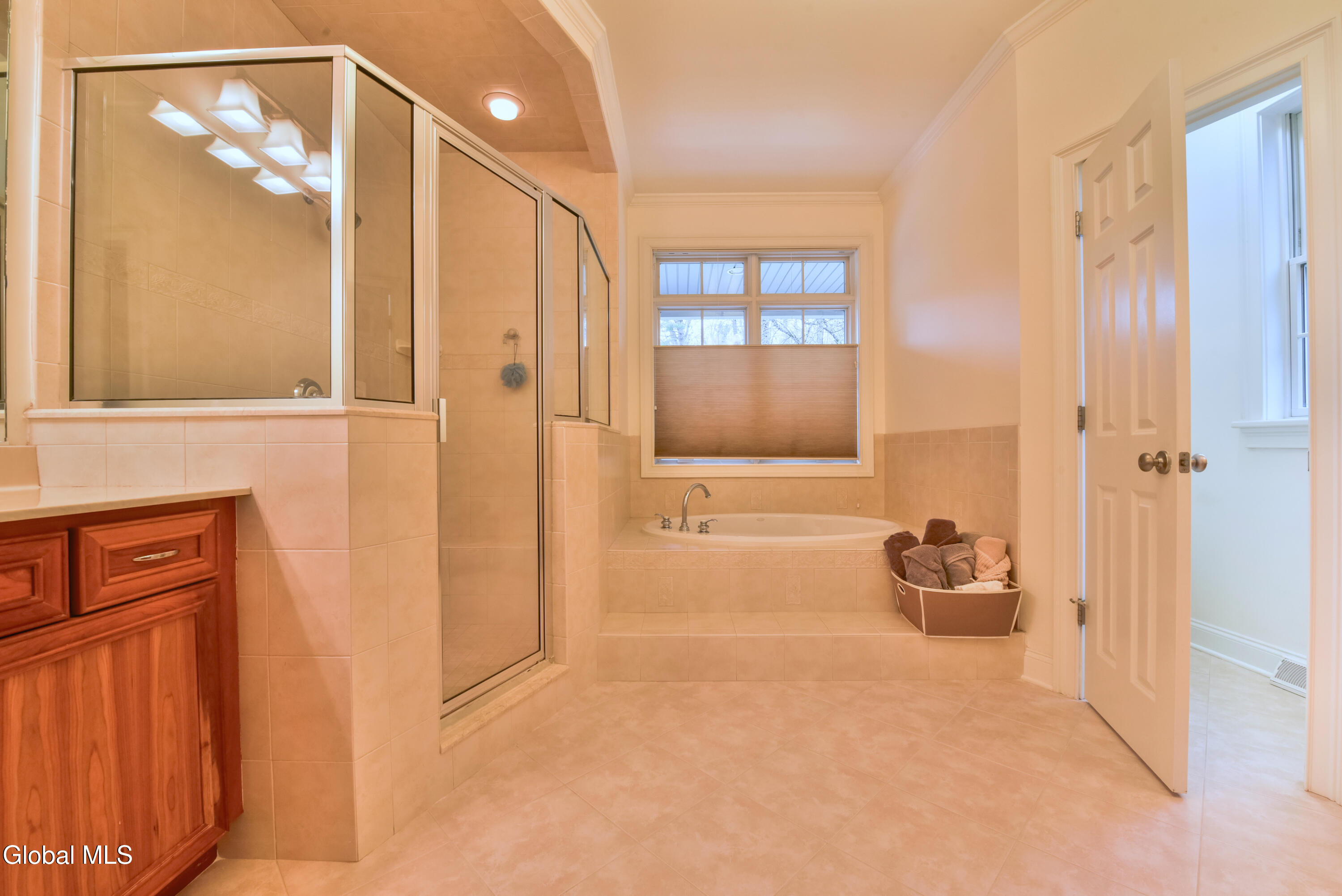 397 King Road Northumberland, NY 12866 - Photo 43 of 77 primary ensuite