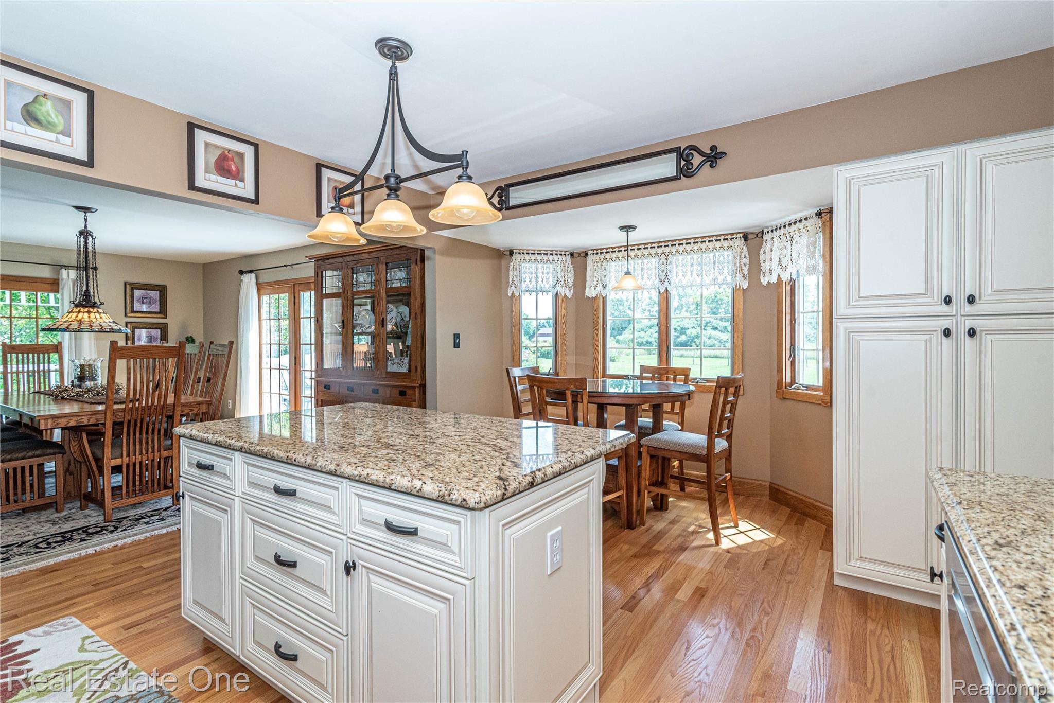 1490 Rose Center Road Fenton, MI 48430 - Photo 20 of 82 Kitchen