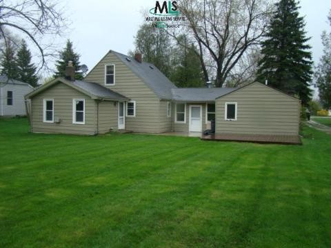 3943 Collins Road Fort Gratiot, MI 48059 - Photo 5 of 5 195982-4.JPG