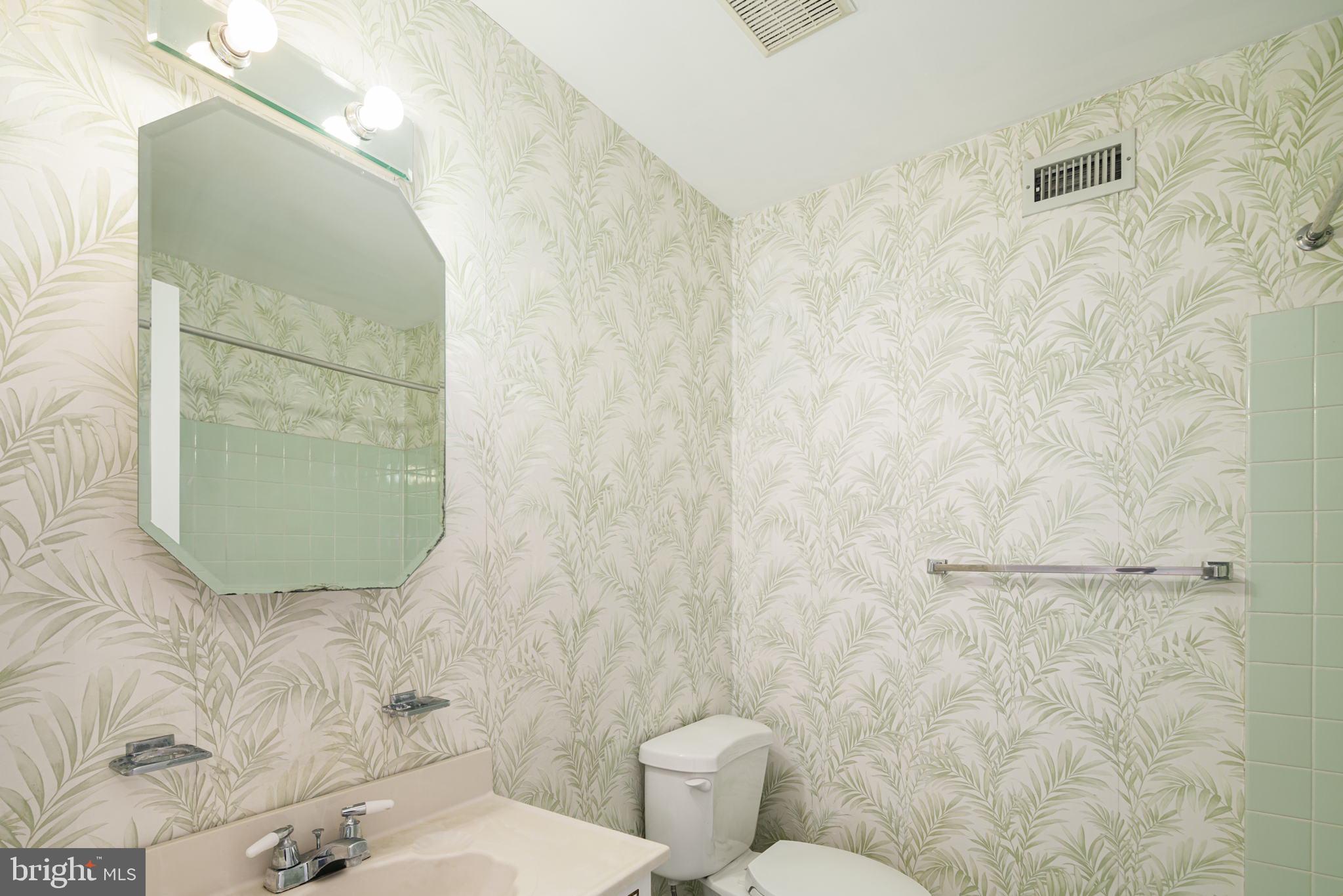 1727 Ripley Street Philadelphia, PA 19111 - Photo 14 of 24 Hall Full Bath