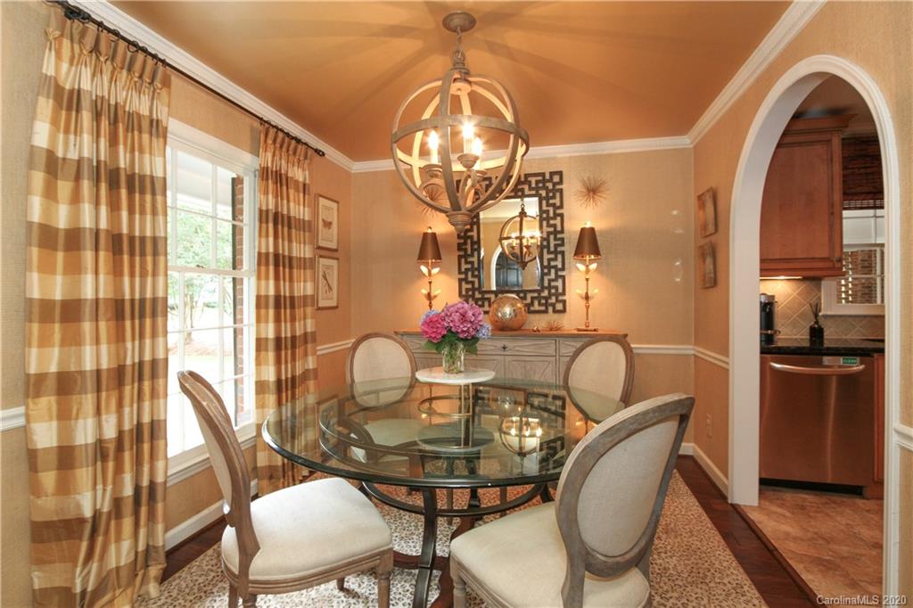 601 Westbury Road Charlotte, NC 28211 - Photo 11 of 48 Gallery Image 11
