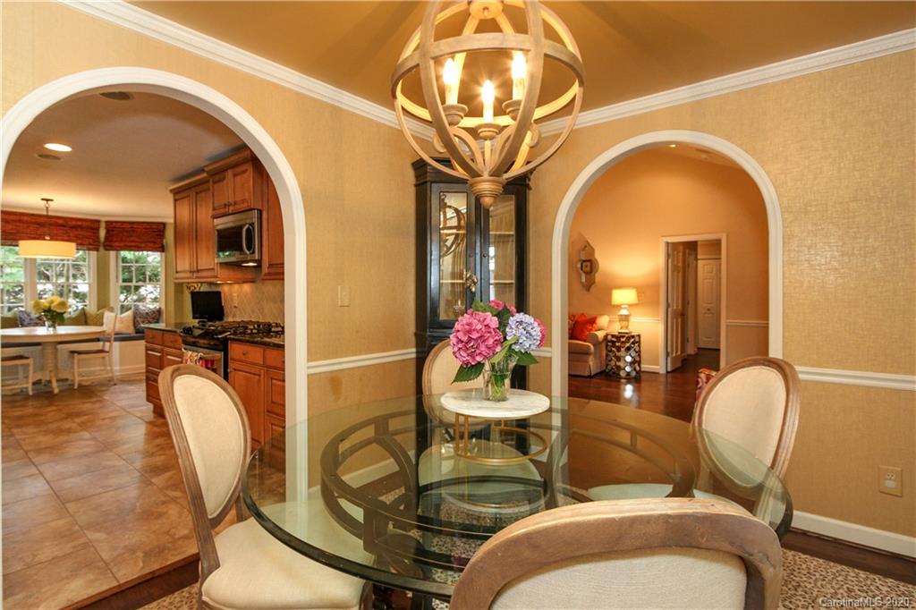601 Westbury Road Charlotte, NC 28211 - Photo 13 of 48 Gallery Image 13