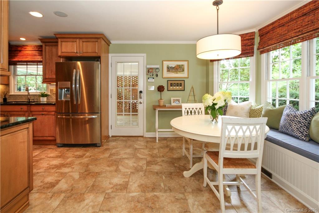601 Westbury Road Charlotte, NC 28211 - Photo 18 of 48 Gallery Image 18