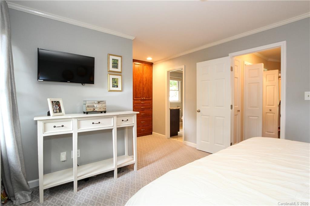 601 Westbury Road Charlotte, NC 28211 - Photo 24 of 48 Gallery Image 24