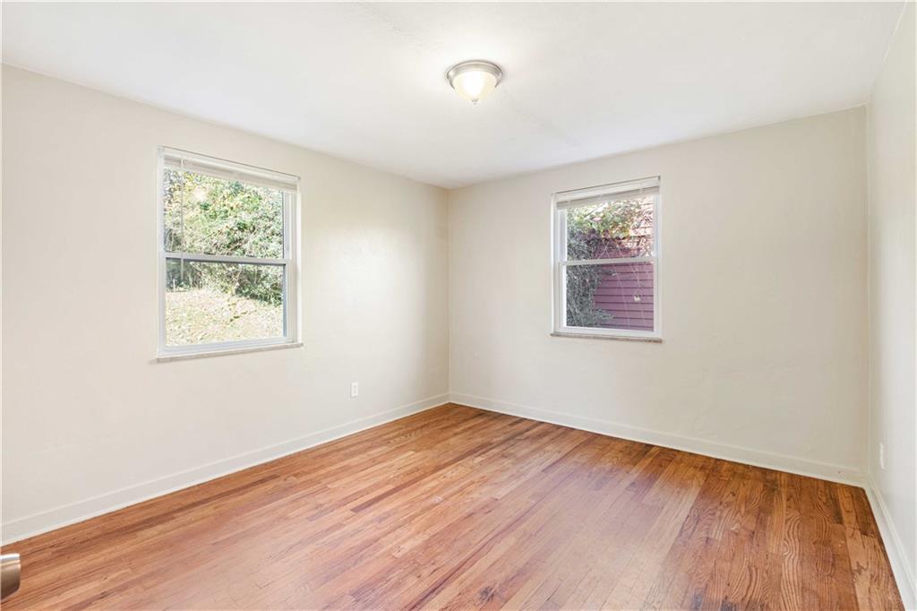 855 Hamil Road Verona, PA 15147 - Photo 16 of 25 Gallery Image 16