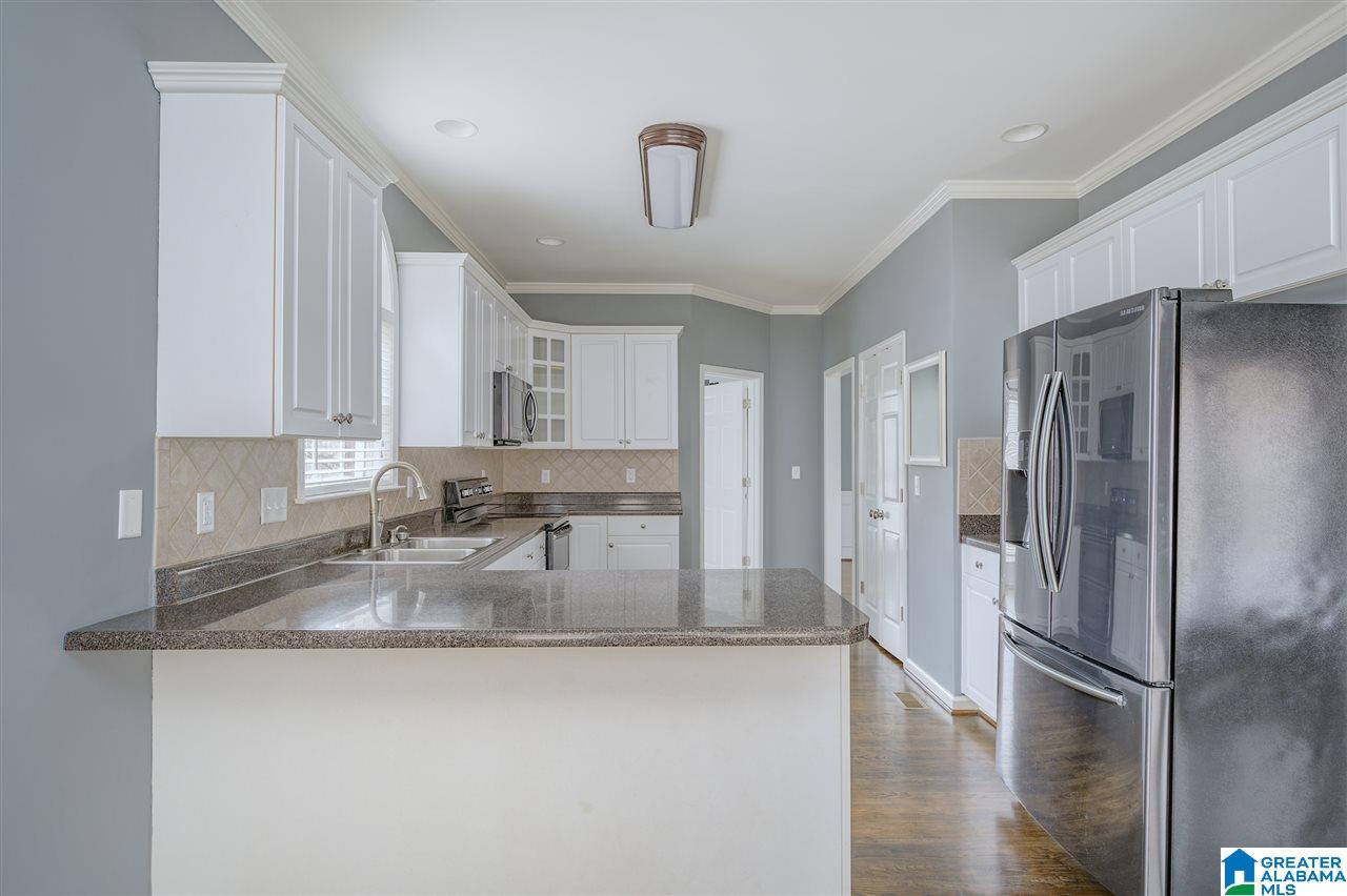 441 Weatherly Club Drive Pelham, AL 35124 - Photo 14 of 37